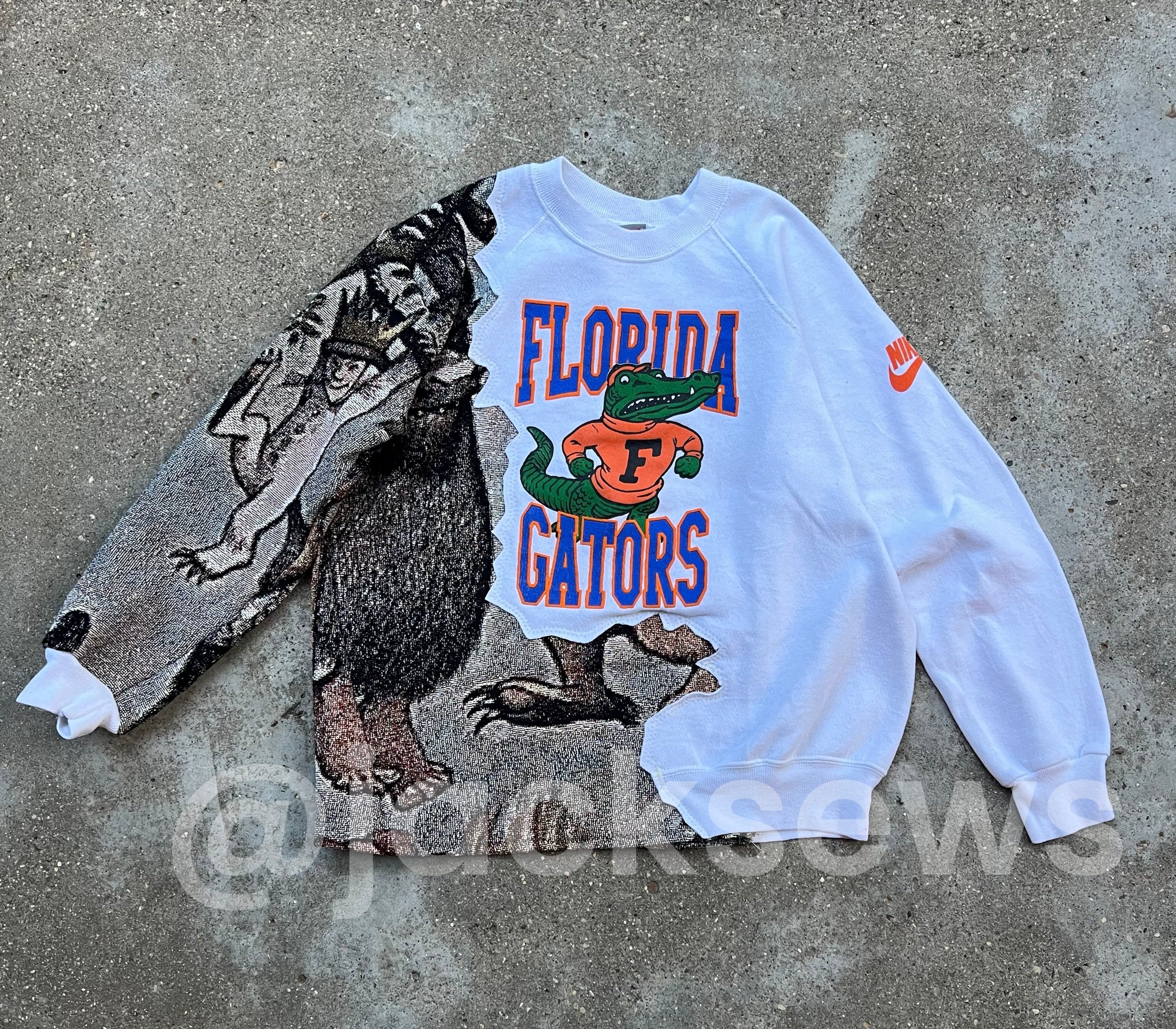 Vintage Nike Gators x Wild Things Crewneck (M)