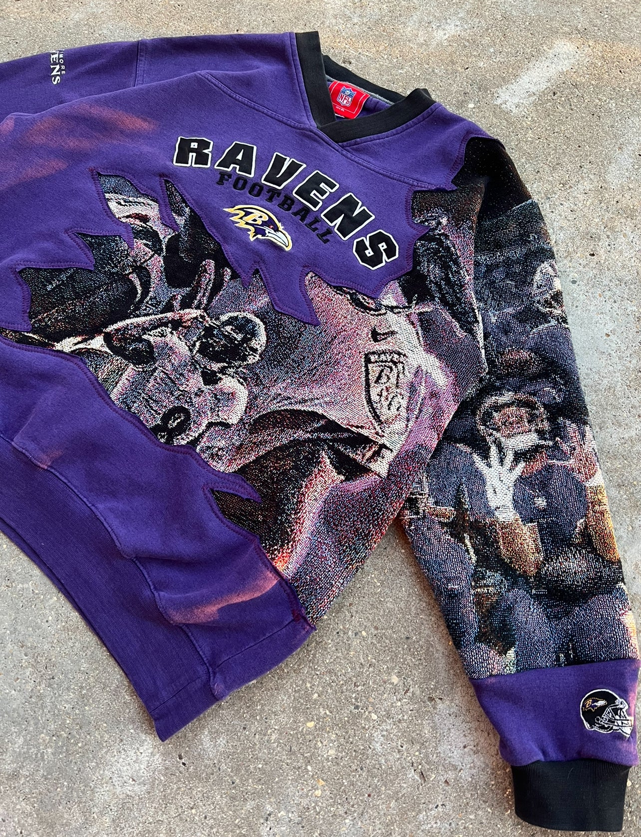 Vintage Ravens Reworked Crewneck (XL)