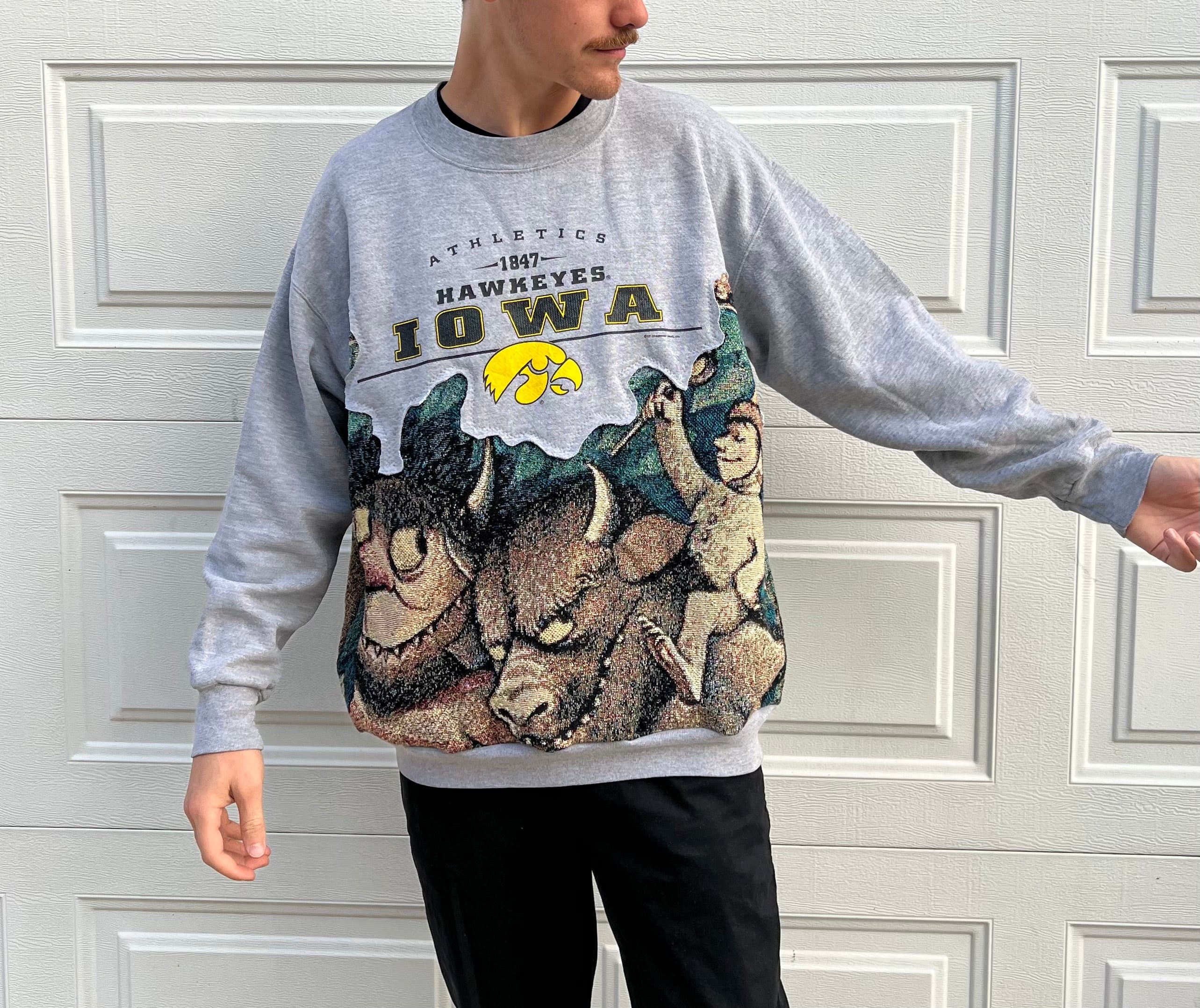 “Wild Iowa” Crewneck (XL/XXL)